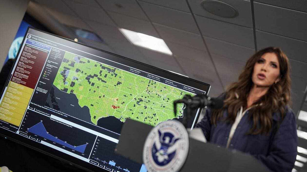 L'empire américain paralysé par la nature : leçon climatique